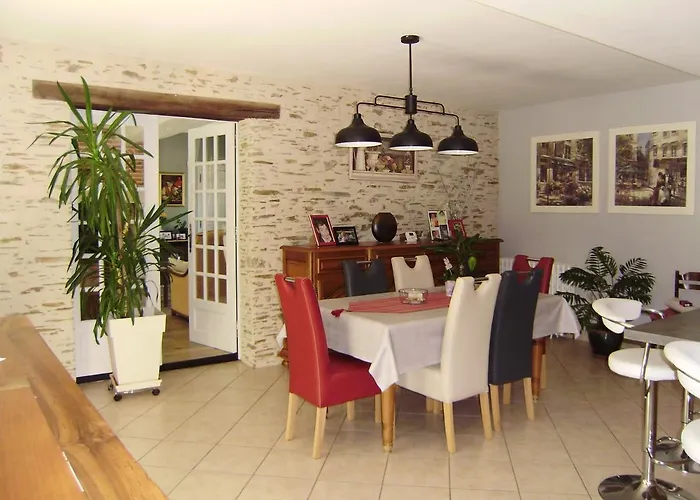 D'hôtes Mauvierges Alojamento de Acomodação e Pequeno-almoço *